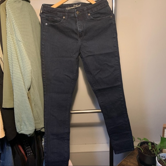 Universal Thread Jeans ⭐️ - Picture 4 of 5